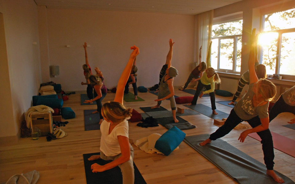 33 seminarraum yoga